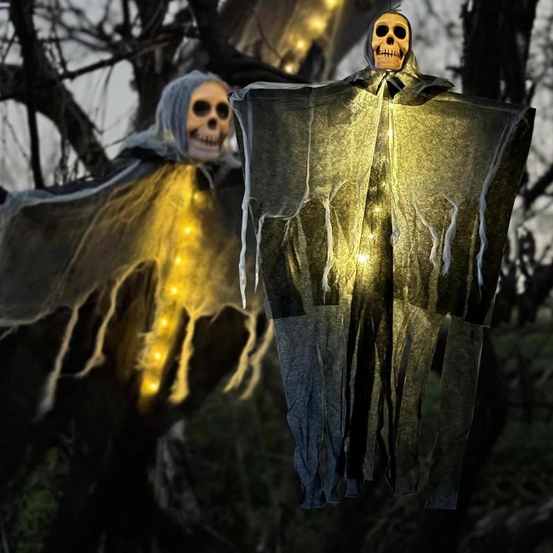 LED Hanging Skull Ghost – Scary Halloween Prop